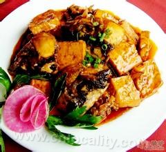 Anren fish head roasted tofu